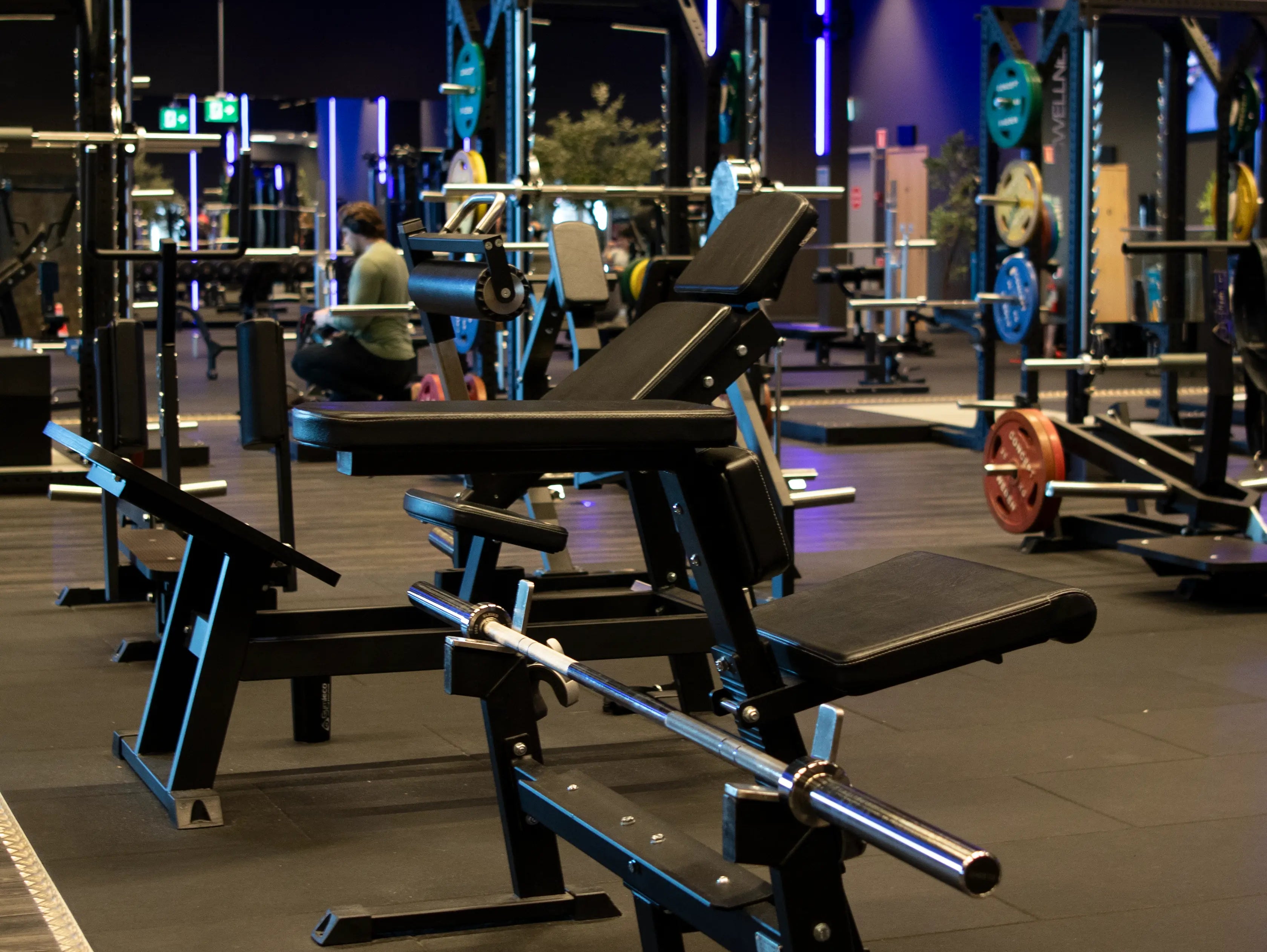 Nordic Wellness, Port 73