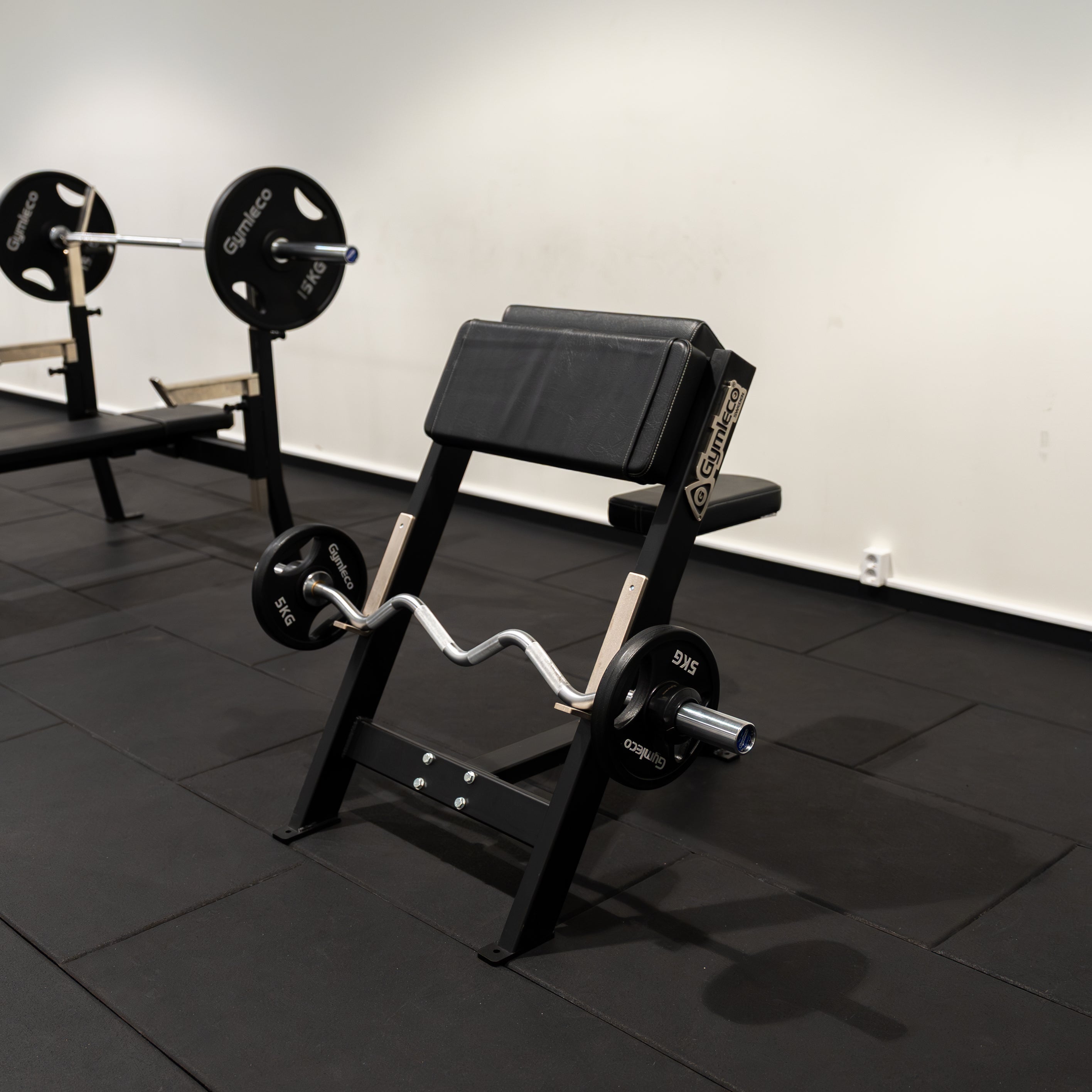 Scott Curl Bench Seated
