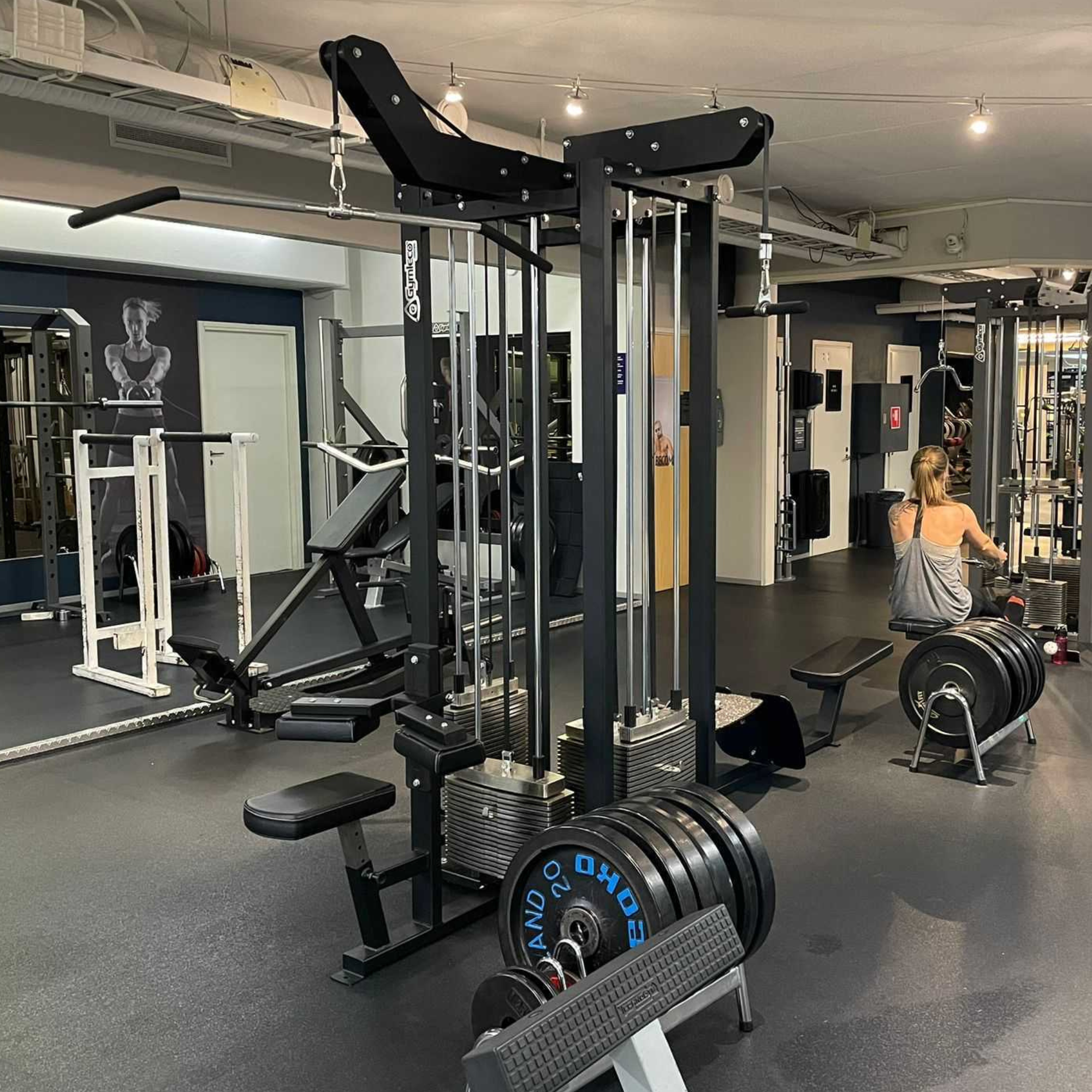 215 Four Station Multi Gym / Fyrstation