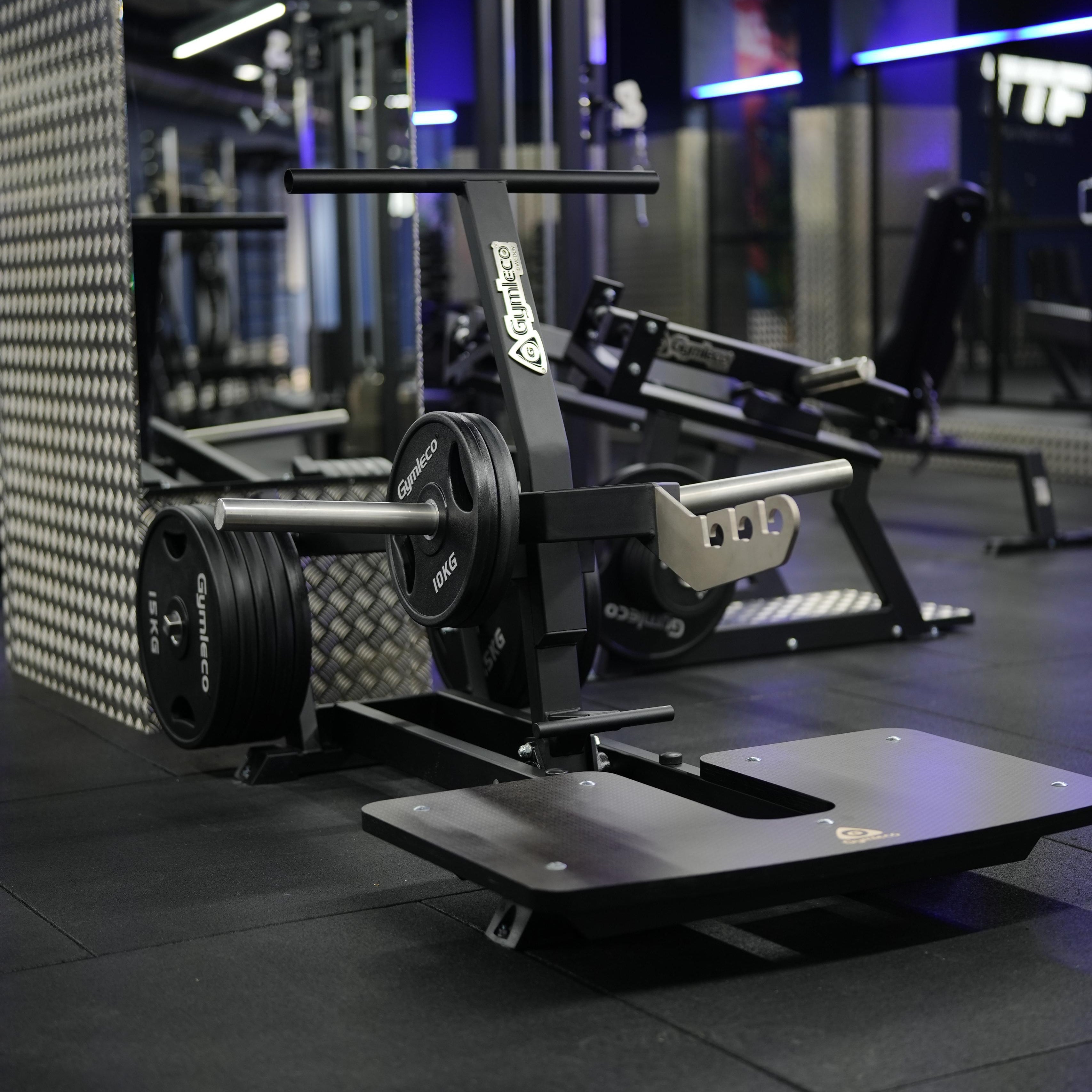 082 Belt Squat Machine