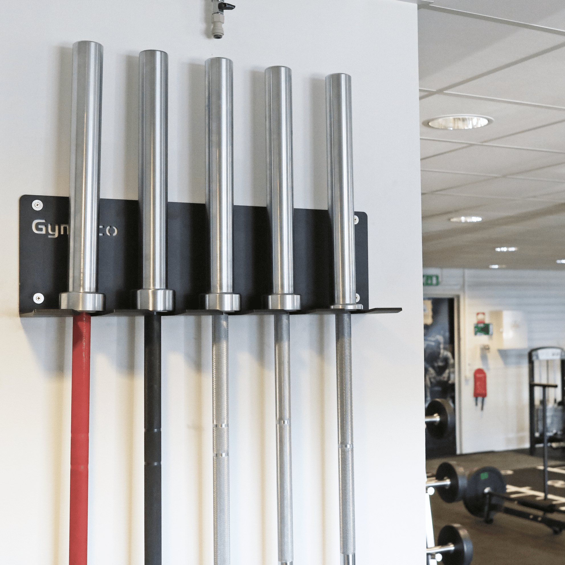 Skivstångshållare med fem skivstänger - Barbell holder 5 places