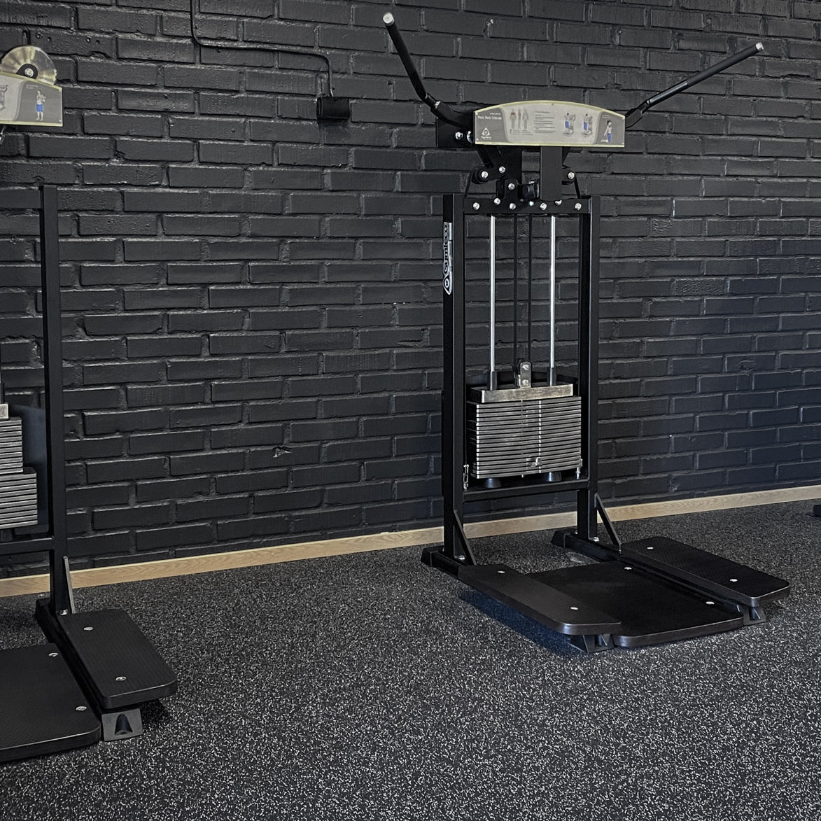 Gymleco 326 wide chest at gym