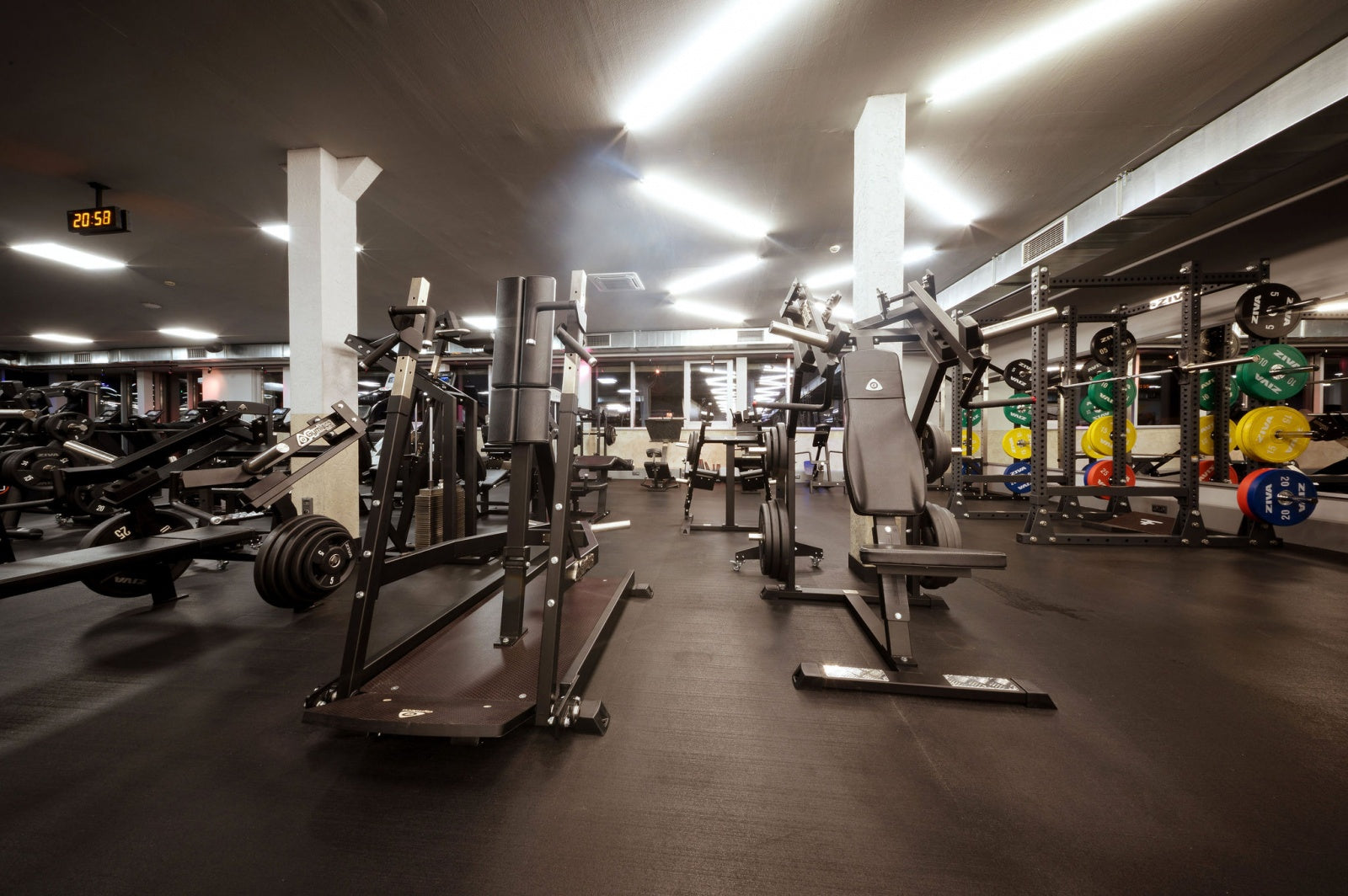 Gymleco equipment at FITKO Pasáž