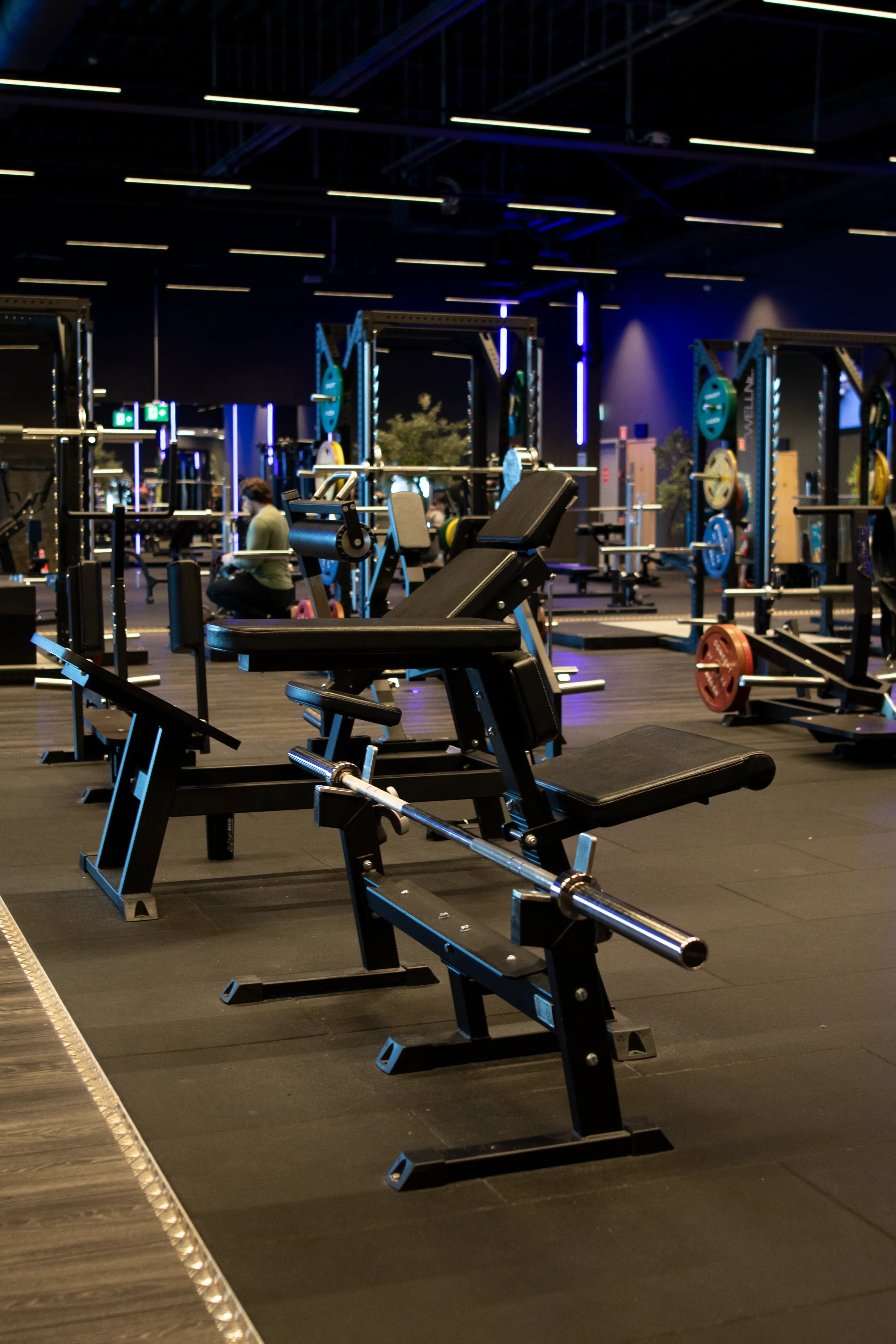 Nordic Wellness, Port 73