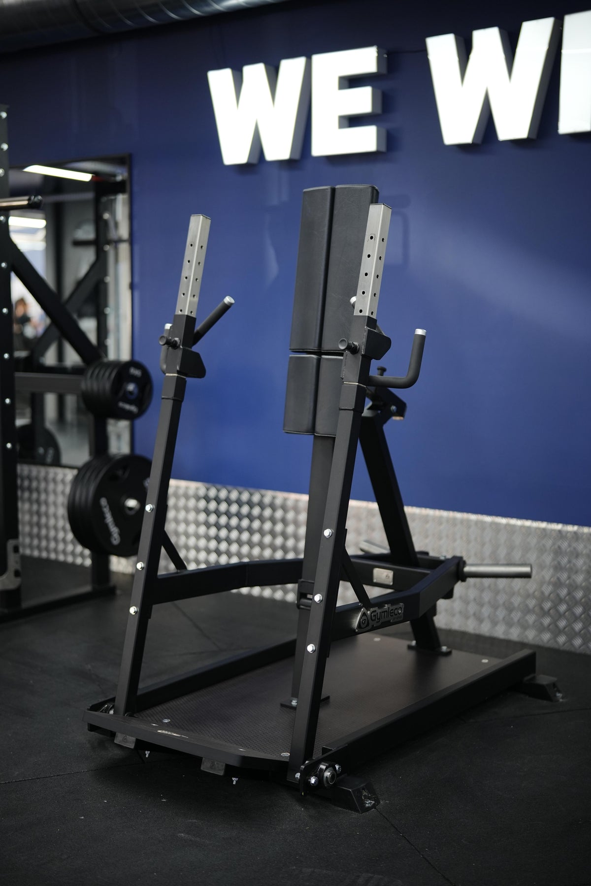 Standing Chest Press Machine – Gymleco