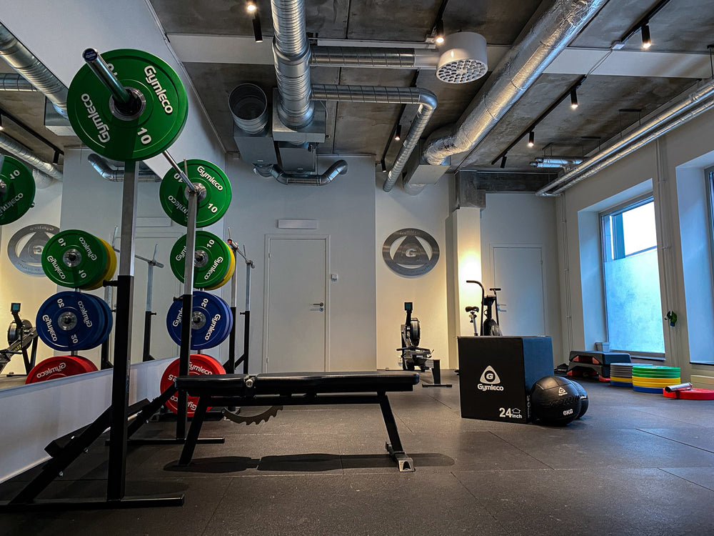 Bänkpress/Knäböjsställning, hemmagym