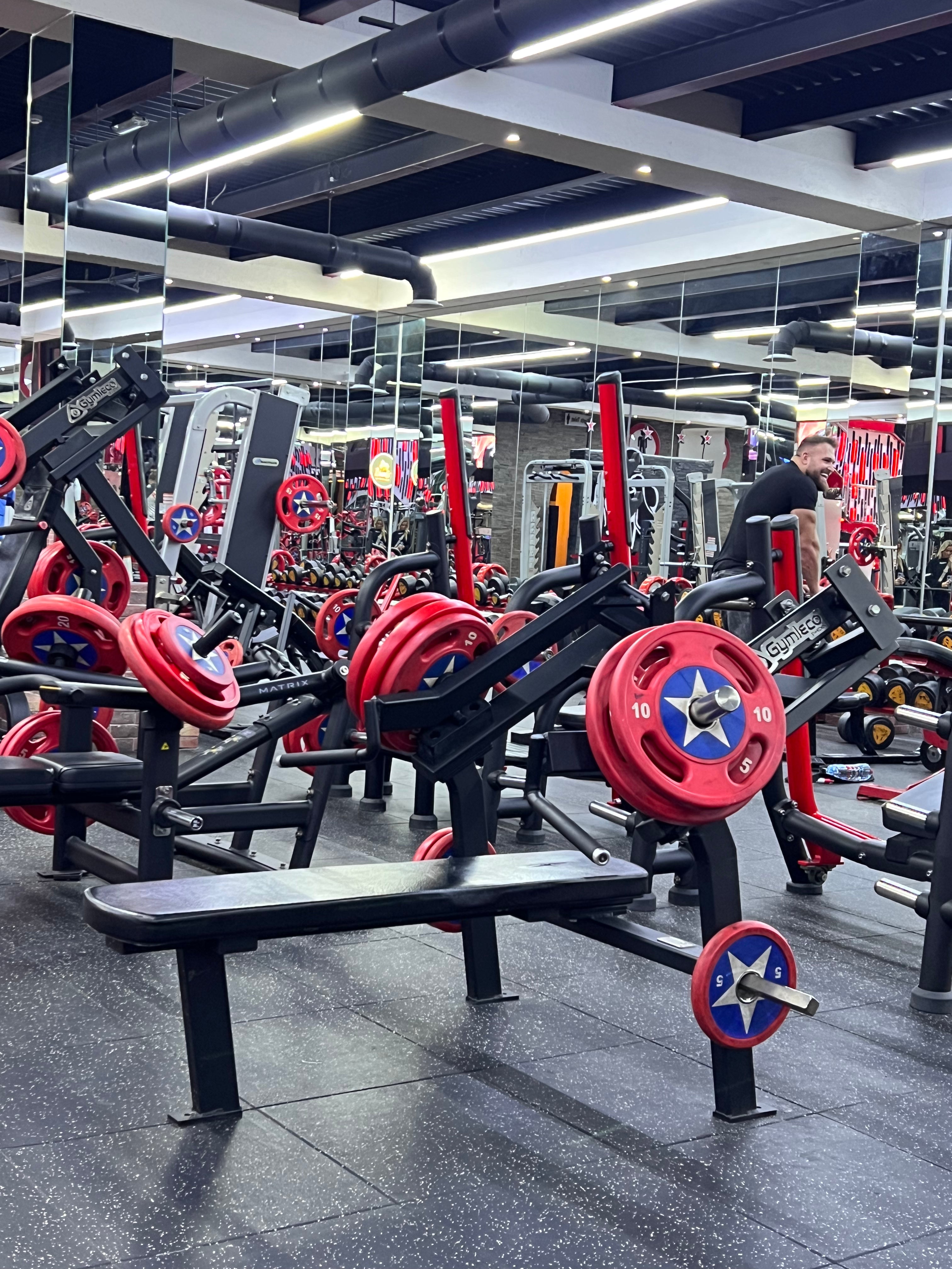 Gymleco's equipment at Binous1 Gym